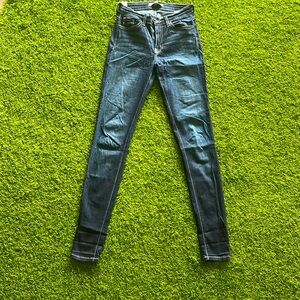 Low rise skinny KanCan
